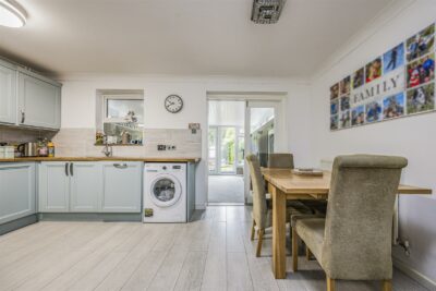 house - end terrace for sale forsythia close
