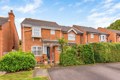 house - end terrace for sale forsythia close
