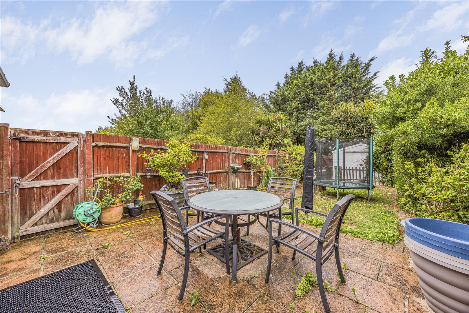house - end terrace for sale forsythia close