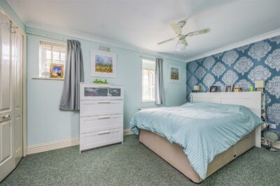 house - end terrace for sale forsythia close