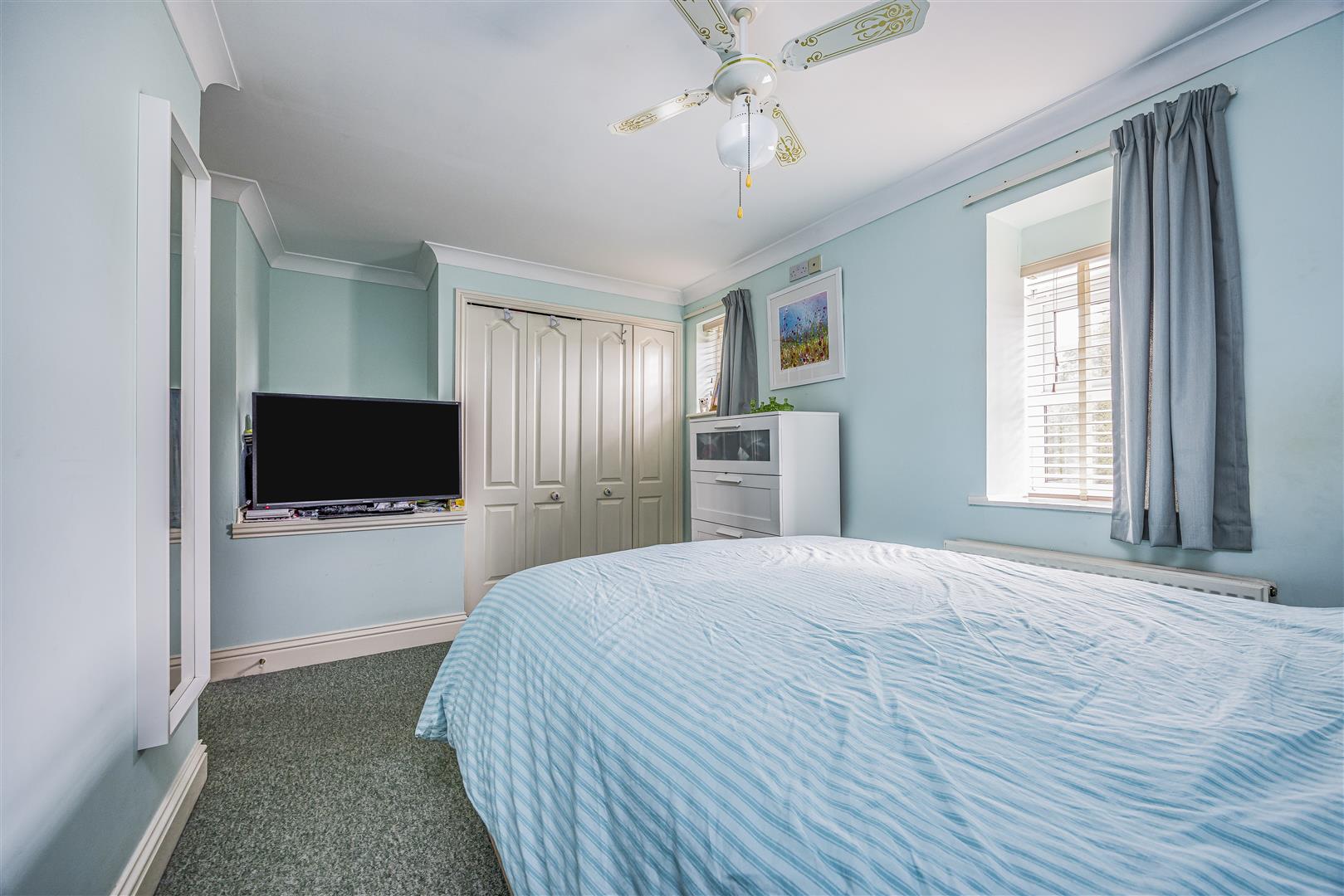 house - end terrace for sale forsythia close