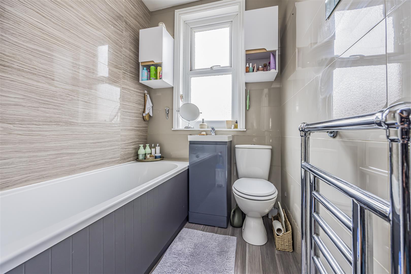 house - terraced for sale apsley road