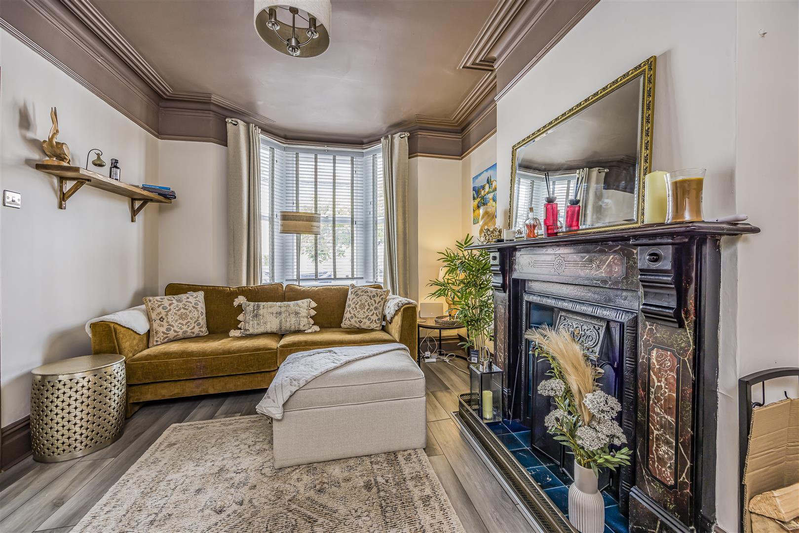 house - terraced for sale apsley road