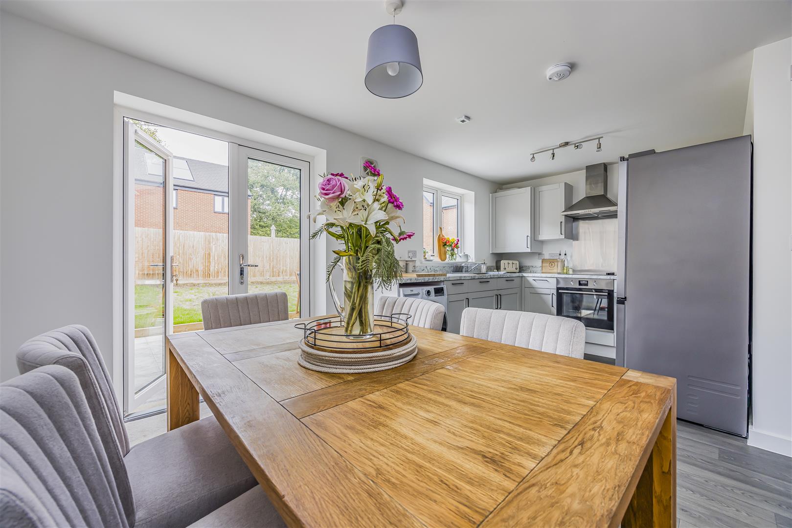 house - semi-detached for sale fieldfare road