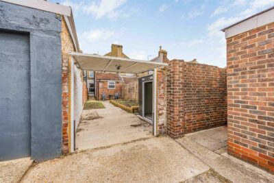 house for rent ernest road