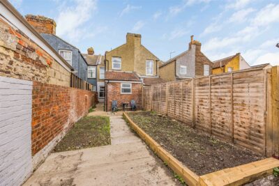 house for rent ernest road