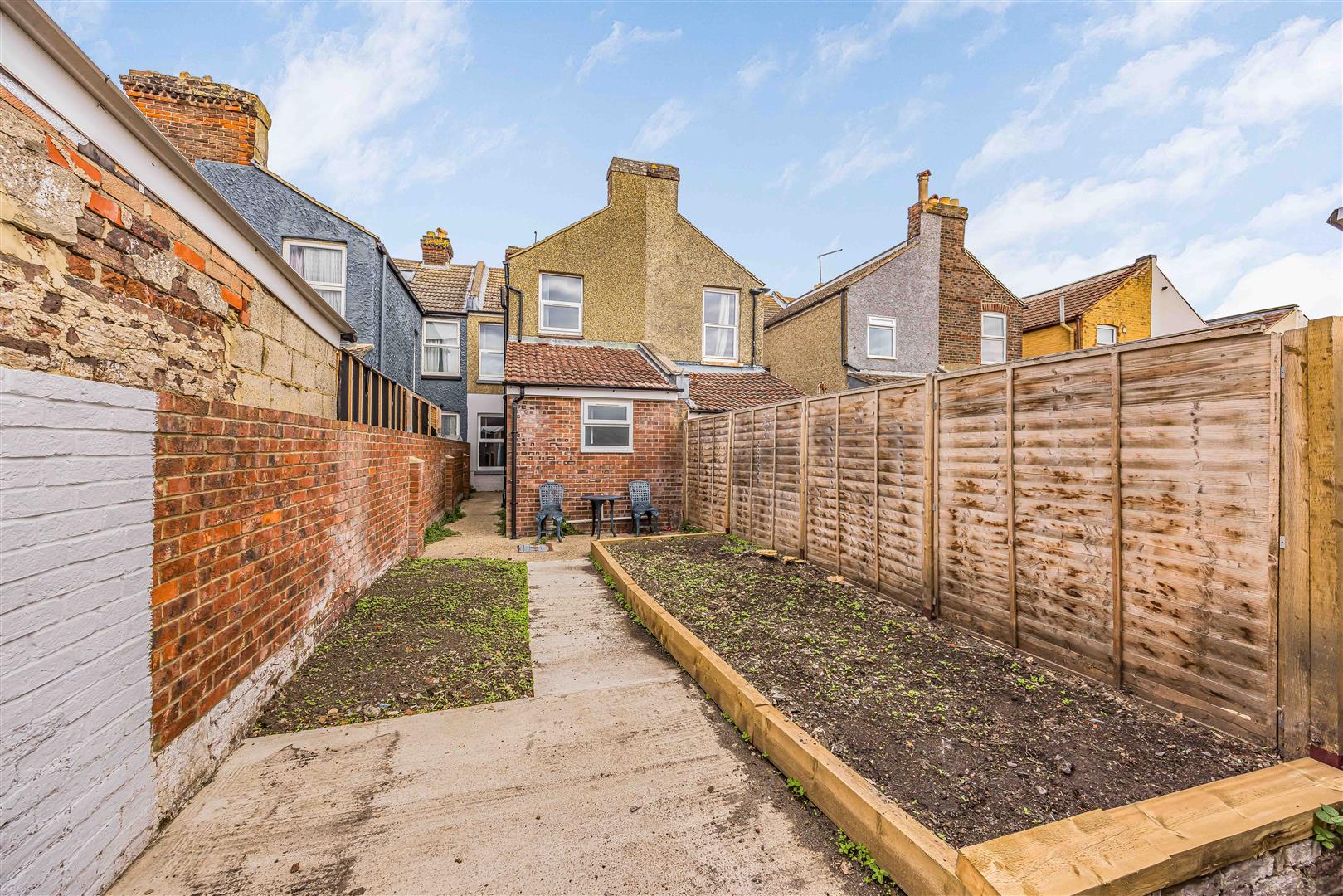 house for rent ernest road