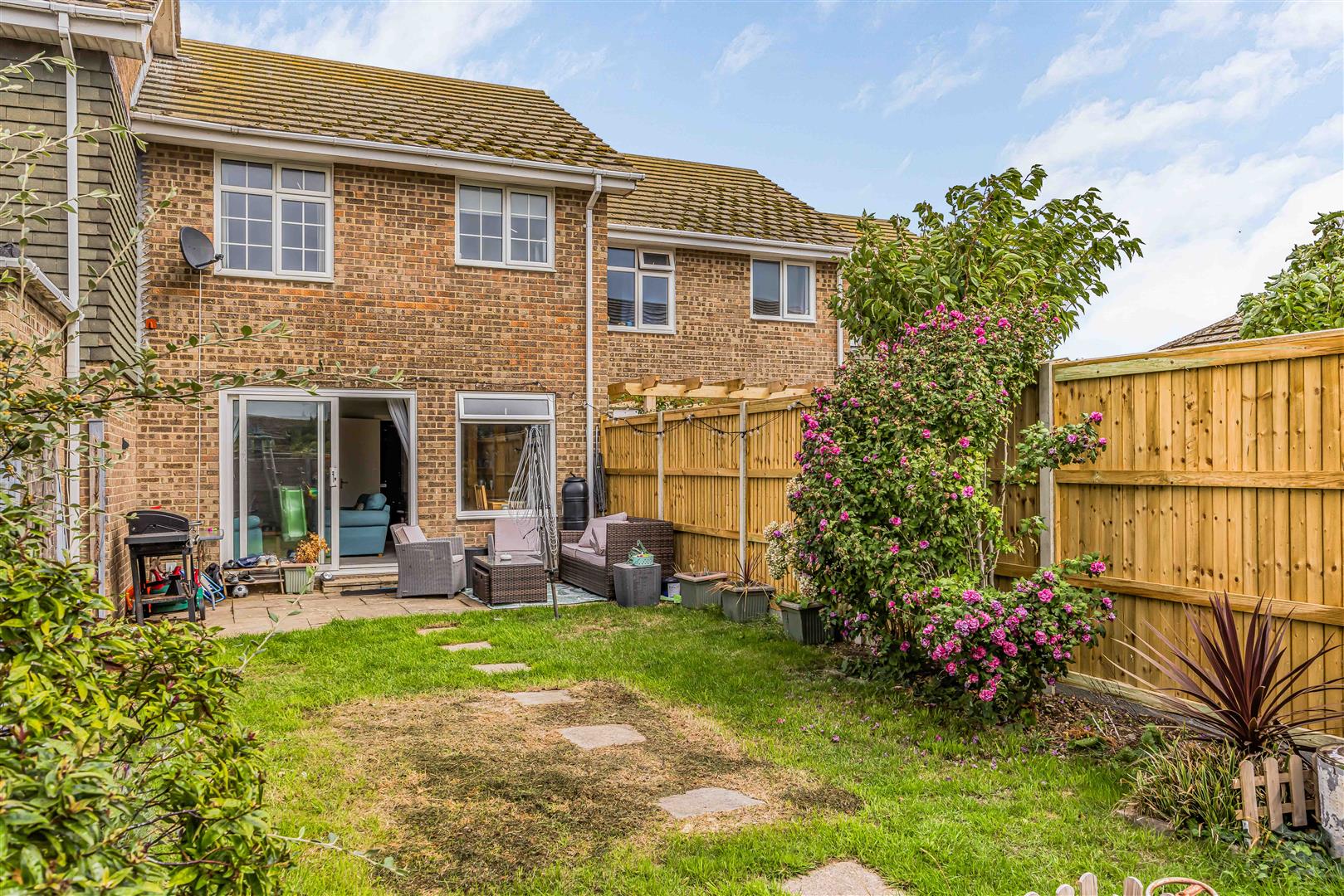 house - terraced for sale horsefield road