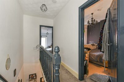 house - terraced for rent marine street
