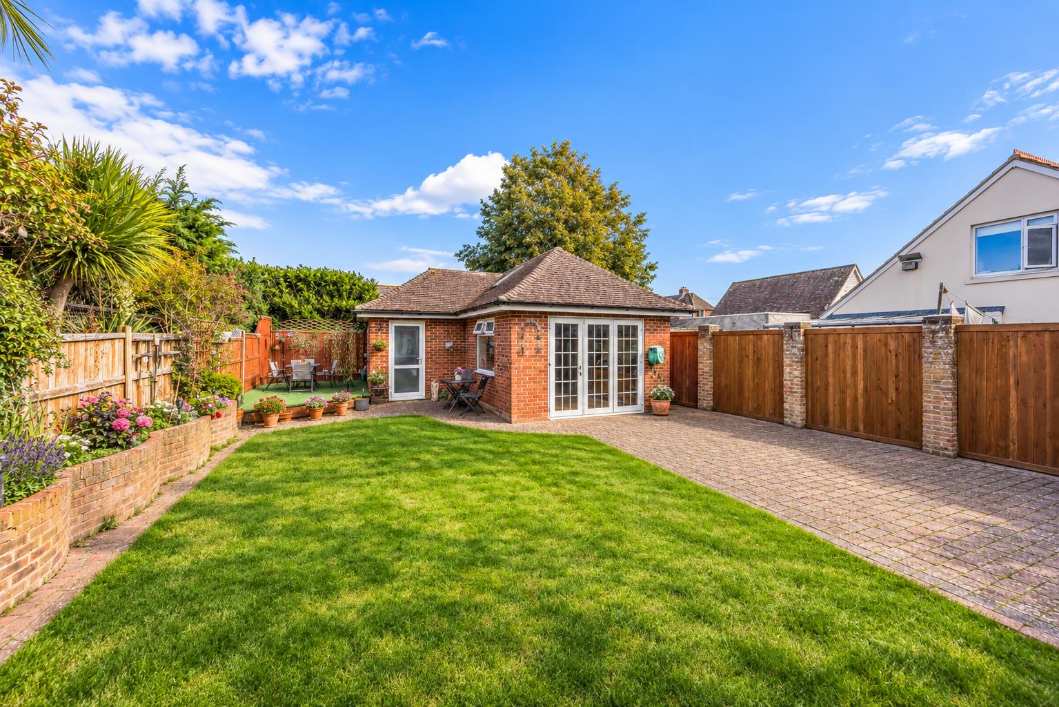 house - semi-detached for sale ilex walk