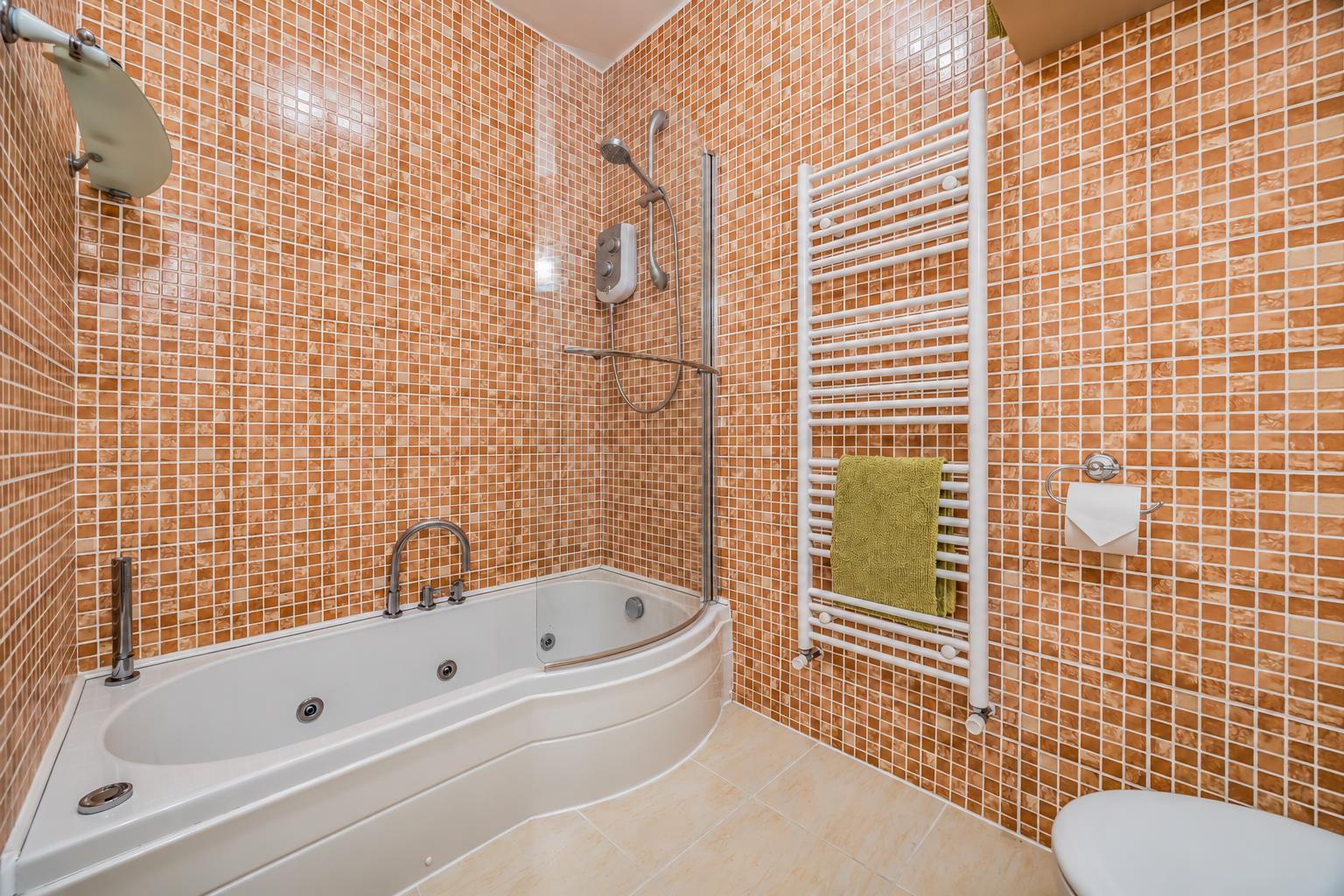 house - semi-detached for sale ilex walk