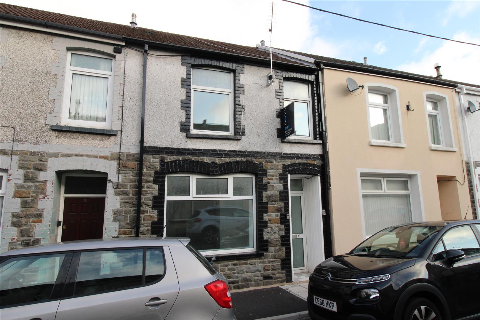 house for rent archer street