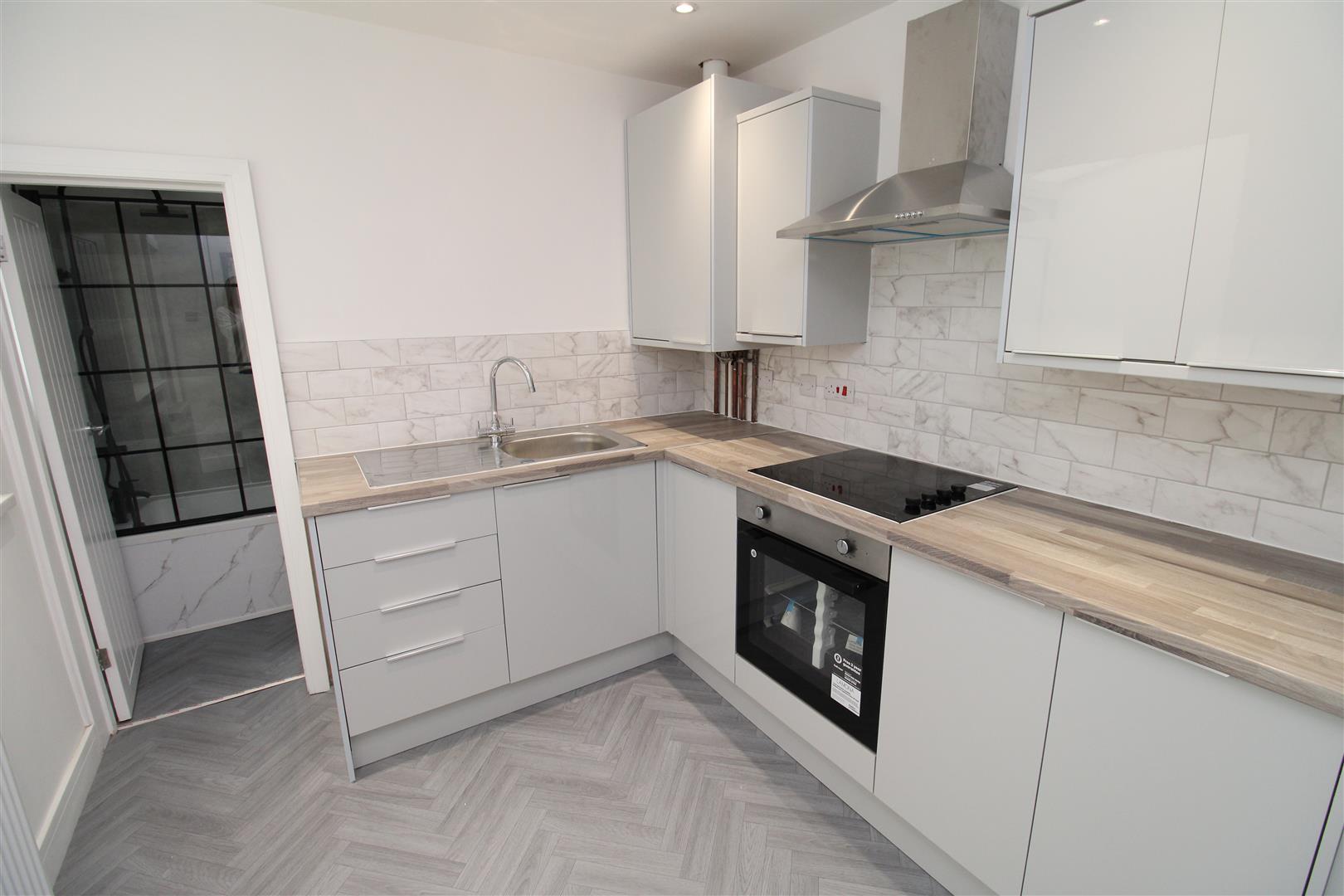 house for rent archer street