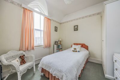 house - detached for sale new brighton road