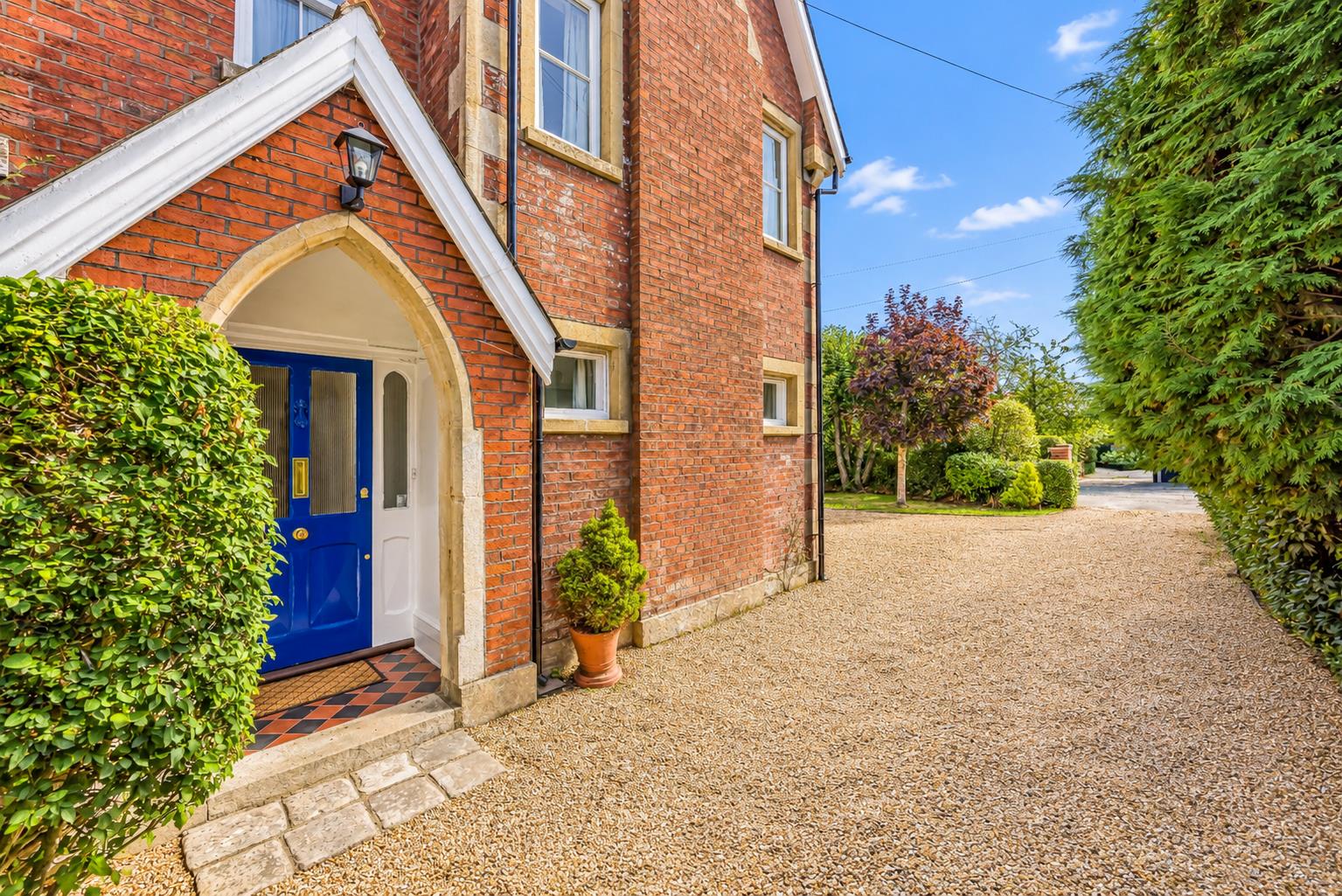 house - detached for sale new brighton road