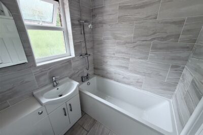 house for rent hayling avenue