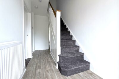 house for rent hayling avenue