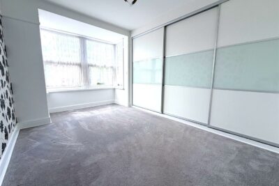 house for rent hayling avenue