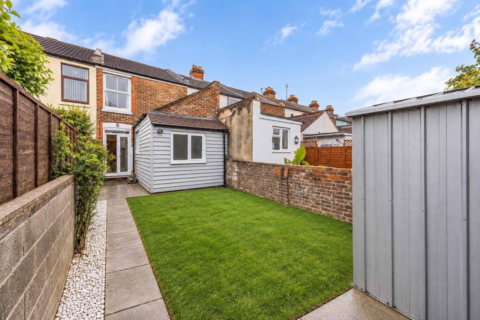 house - terraced for sale percy road