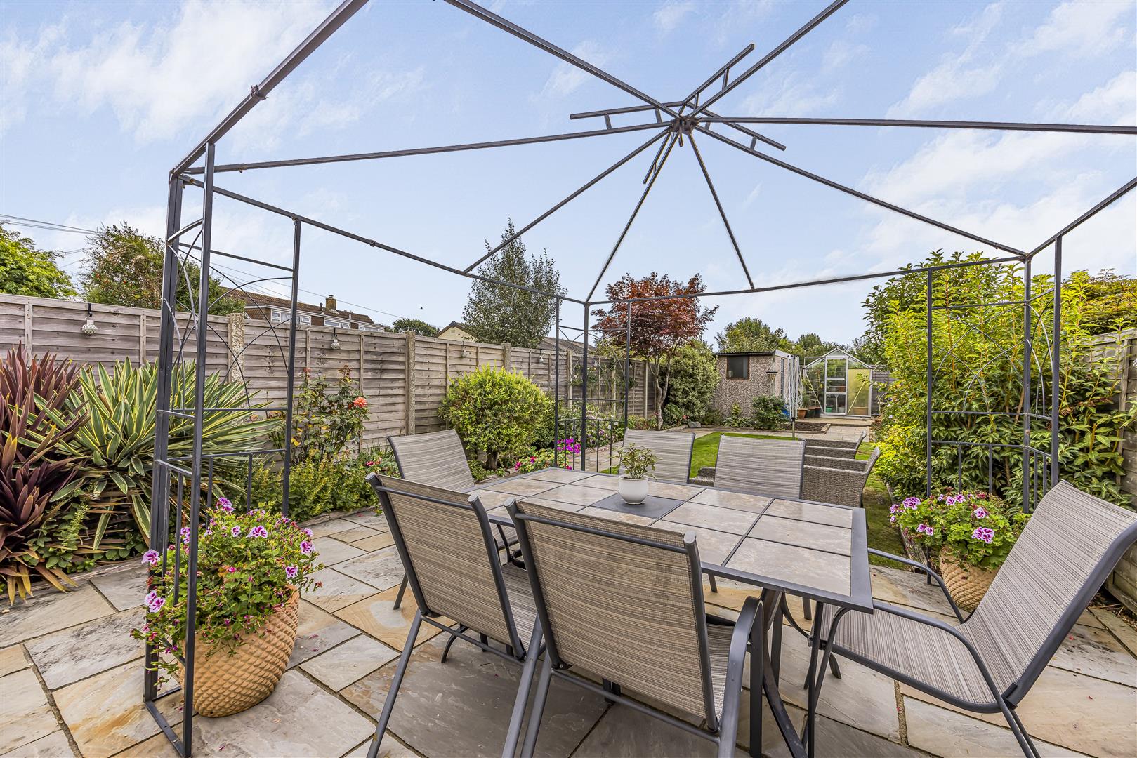 house - end terrace for sale fairfield avenue