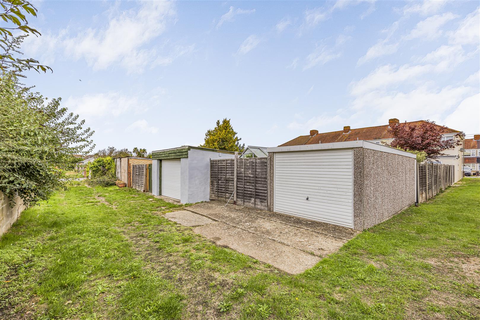 house - end terrace for sale fairfield avenue