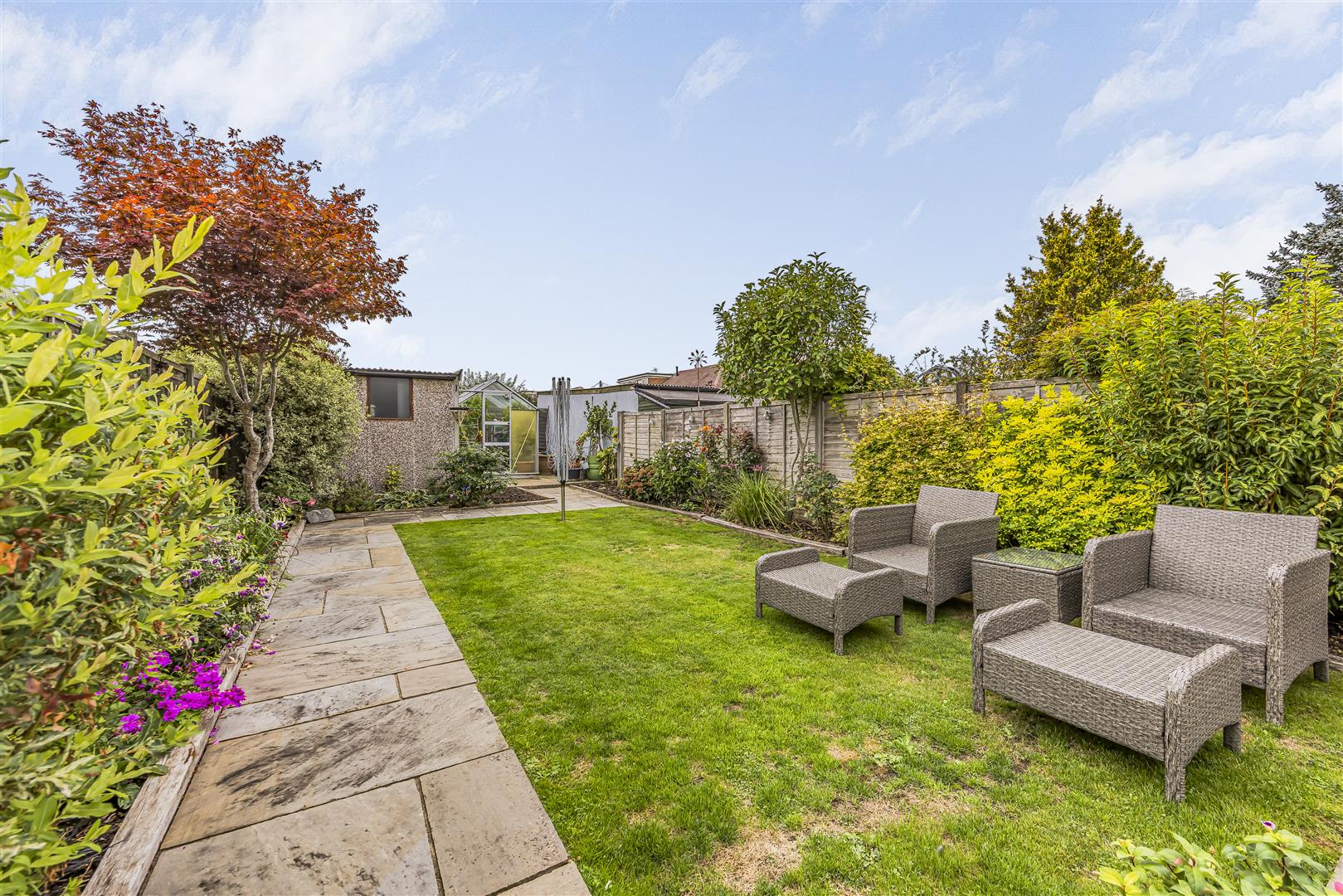 house - end terrace for sale fairfield avenue