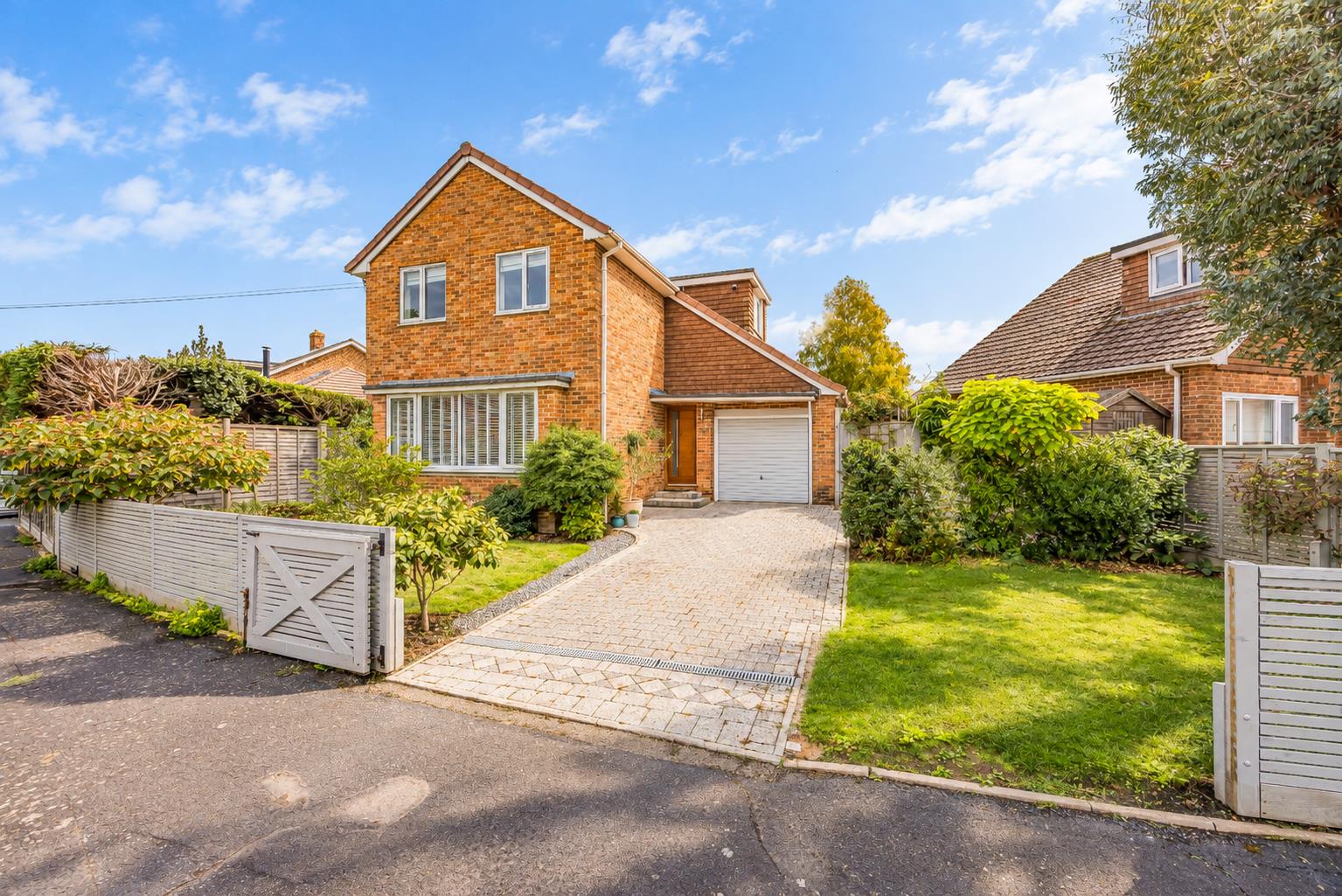 house - detached for sale christopher way