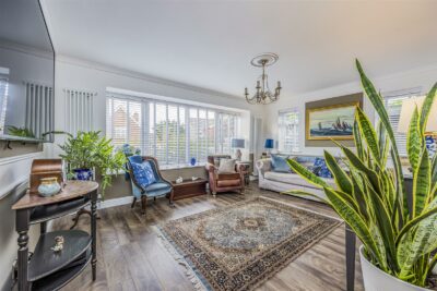house - detached for sale christopher way