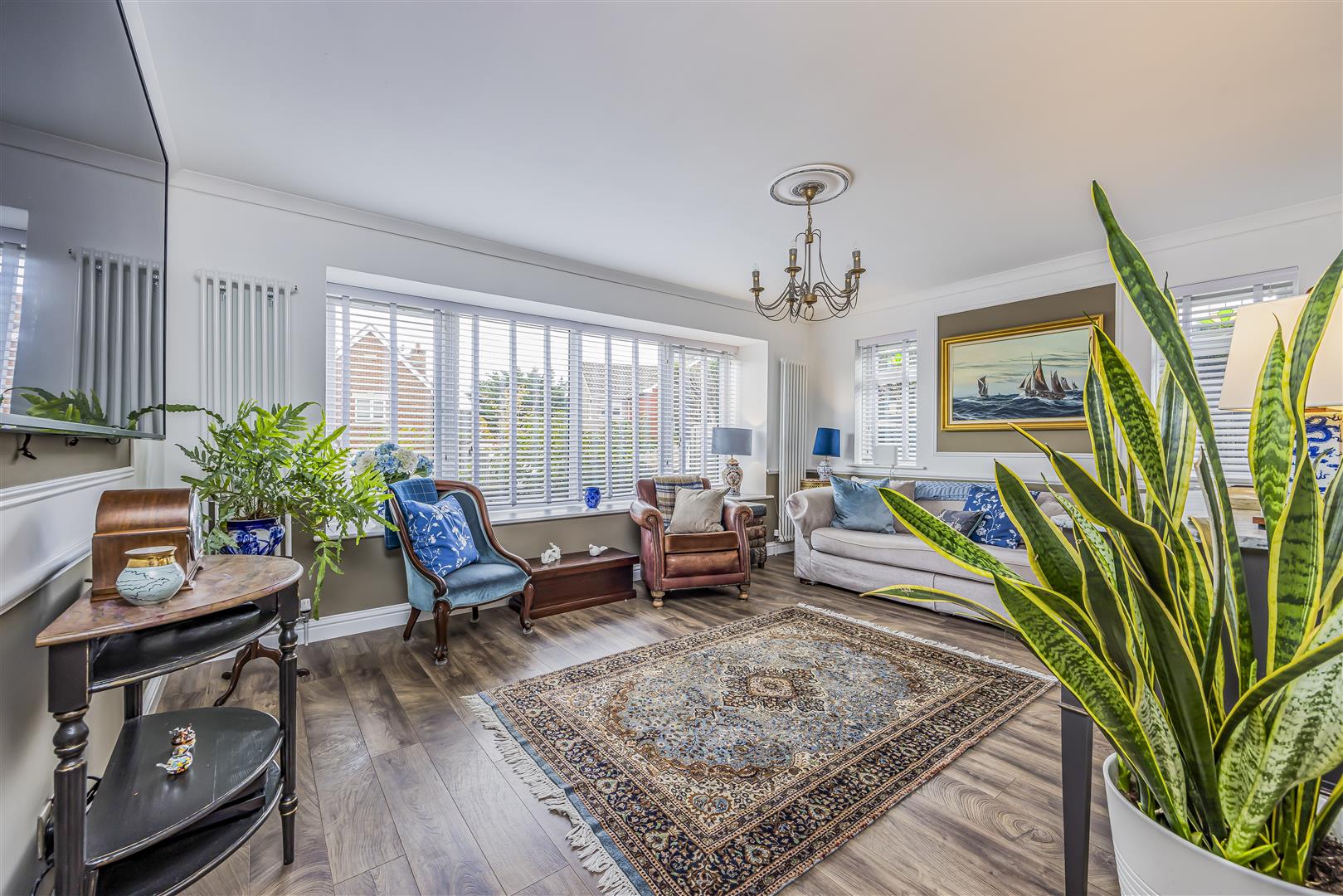 house - detached for sale christopher way