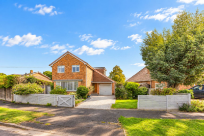 house - detached for sale christopher way