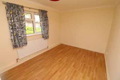 house - terraced for rent heol helig