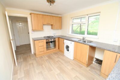 house - terraced for rent heol helig