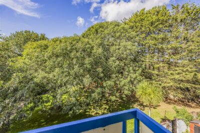 flat for sale nashe way