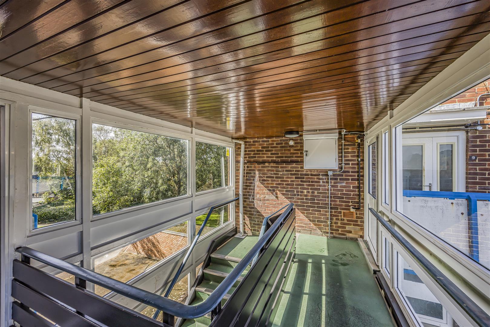 flat for sale nashe way