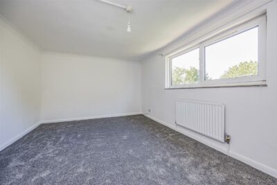 flat for sale nashe way