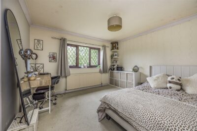 house - detached for sale alfrey close
