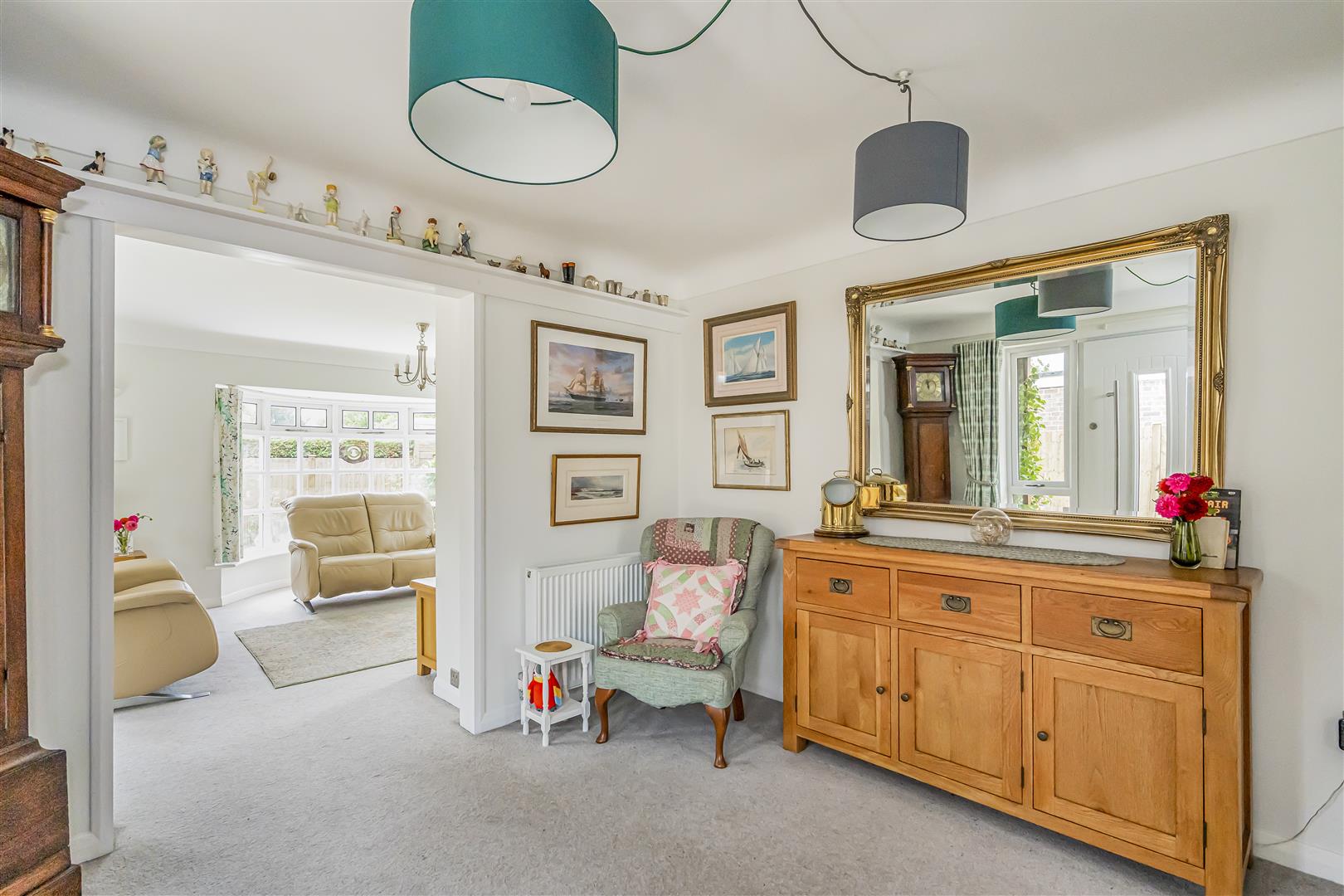 house - detached for sale ivydene crescent