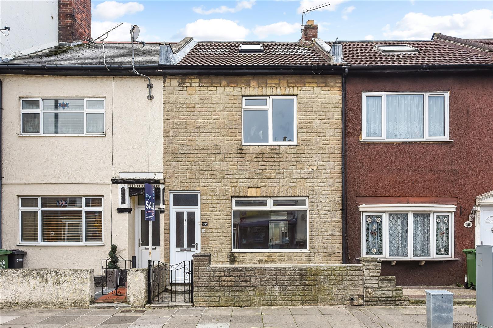 house - terraced for rent twyford avenue