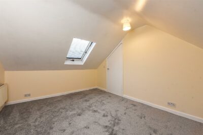 house - terraced for rent twyford avenue