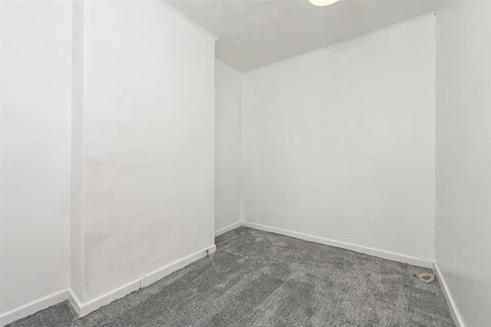 house - terraced for rent twyford avenue