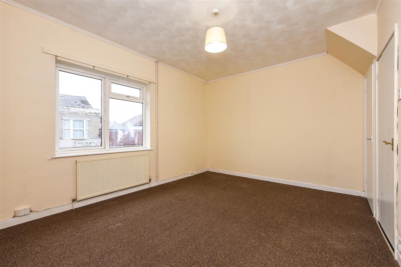 house - terraced for rent twyford avenue