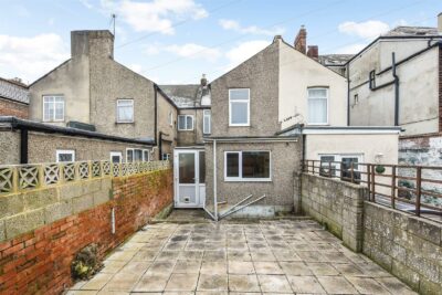 house - terraced for rent twyford avenue