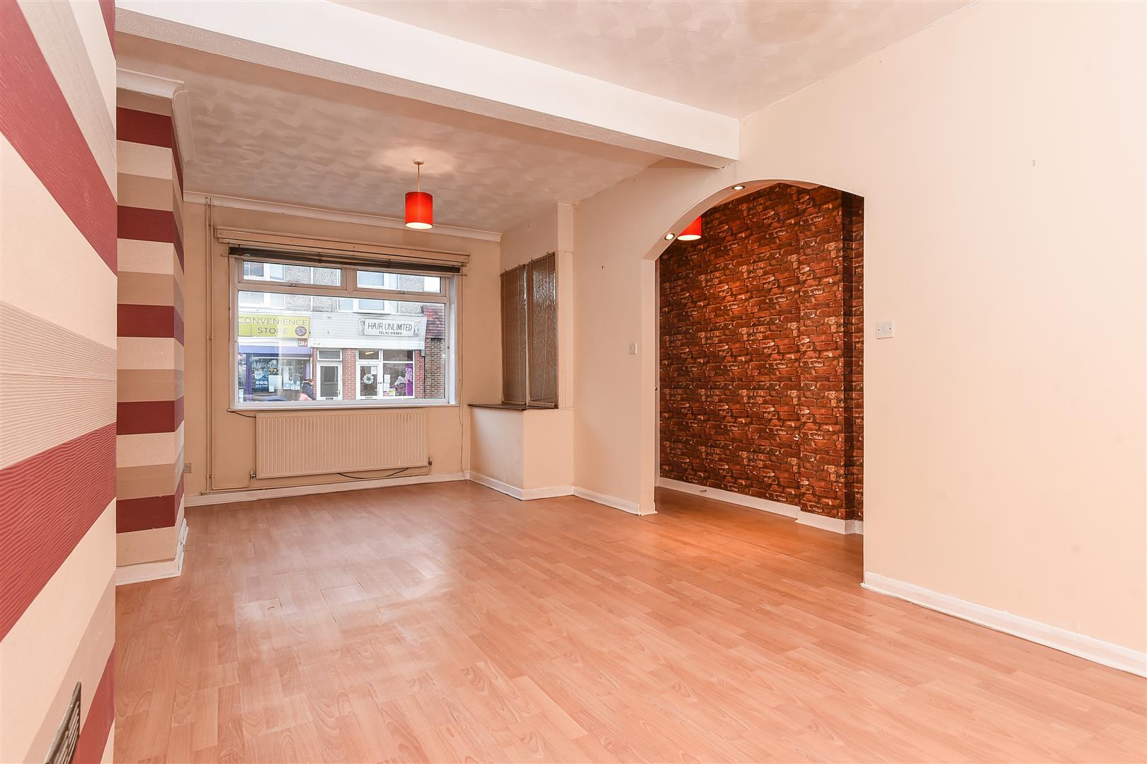 house - terraced for rent twyford avenue