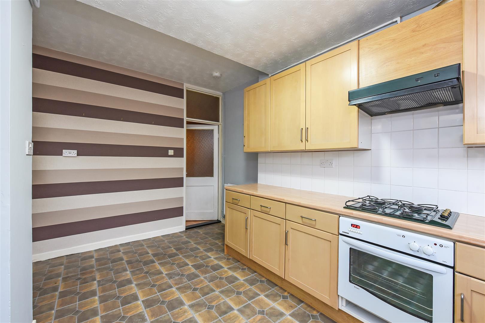 house - terraced for rent twyford avenue