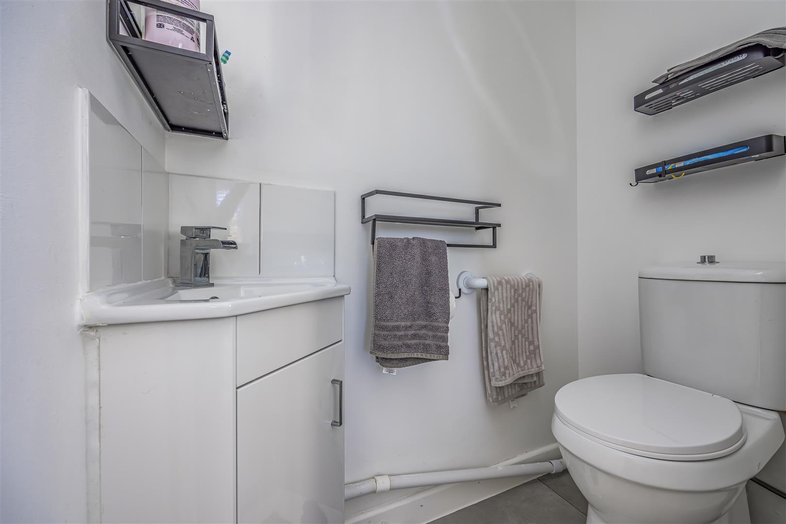 bungalow - detached for sale sunnymead drive