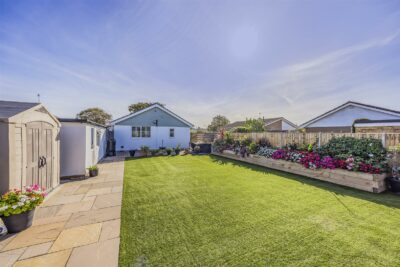 bungalow - detached for sale sunnymead drive