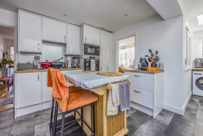 bungalow - detached for sale sunnymead drive
