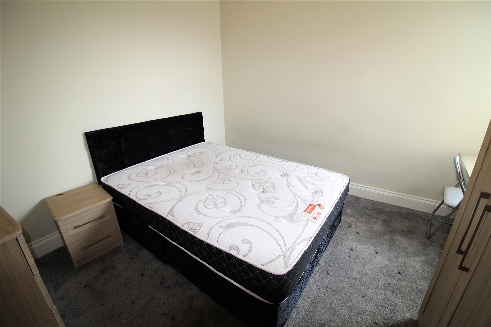 room for rent fawcett road