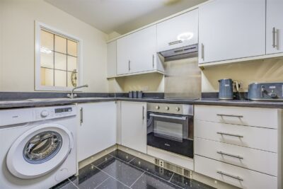 apartment for sale aylward street