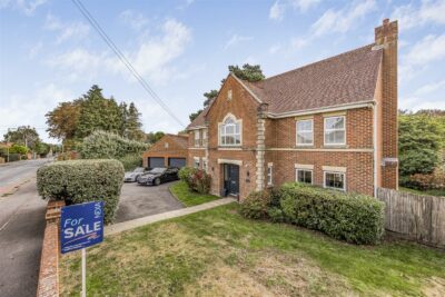 house - detached for sale highlands road